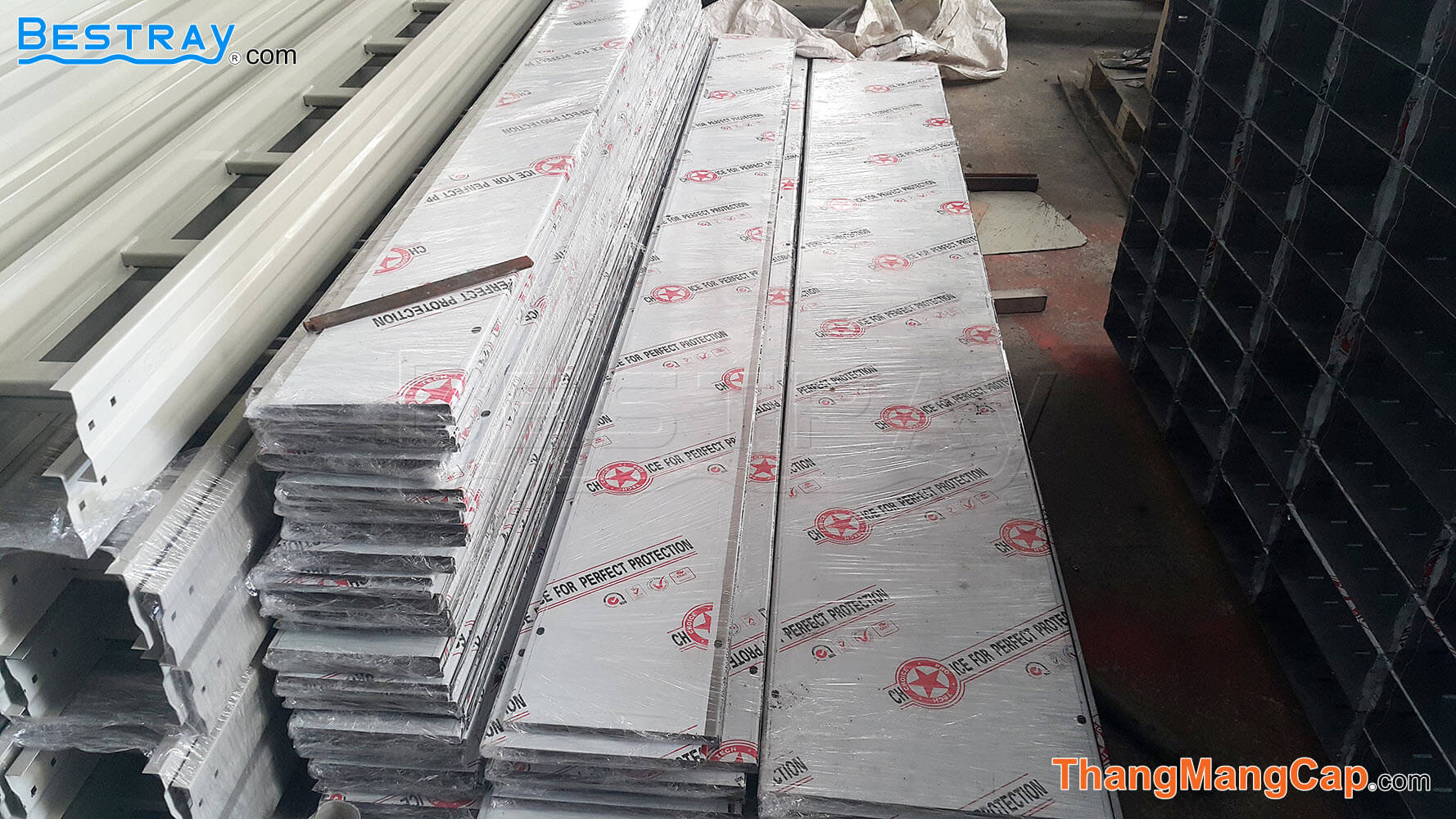 nắp máng cáp mạ inox