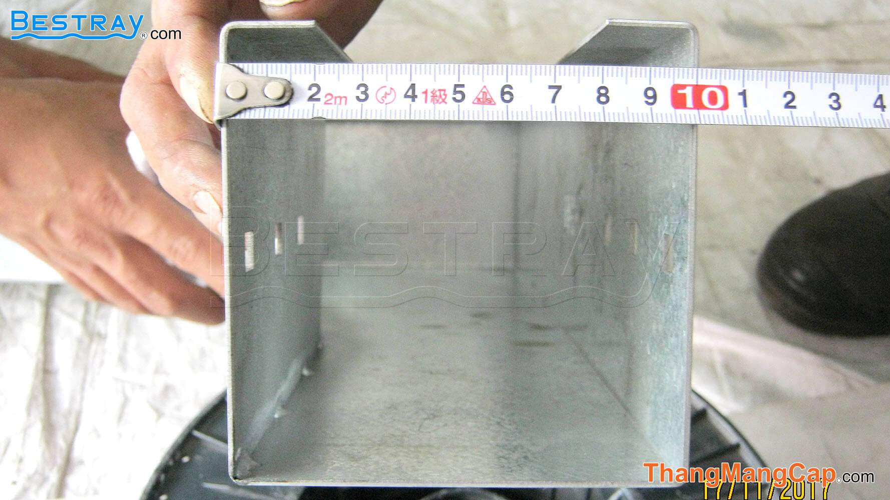 kích thước máng cáp điện